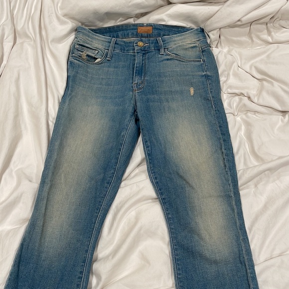 MOTHER The Looker Crop Jean in Shakewell - Picture 7 of 8